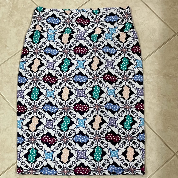 LuLaRoe Disney Minnie Mouse  Cassie Skirt - Picture 5 of 6